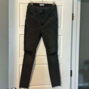 Madewell skinny jeans, stretchy with rips